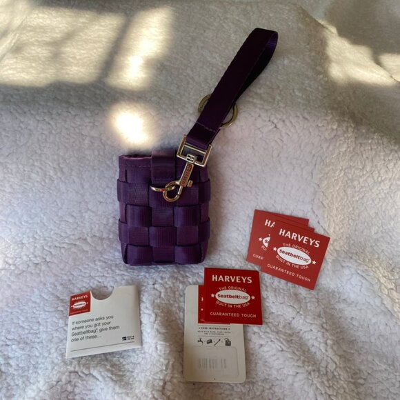 New with tags Harveys Seatbelt keychain bag in Mulberry - Picture 8 of 15